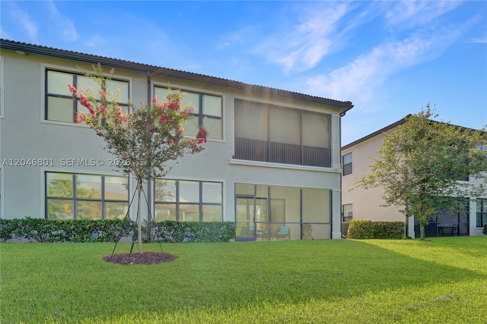 BOCA FLORES CONDO - Residential