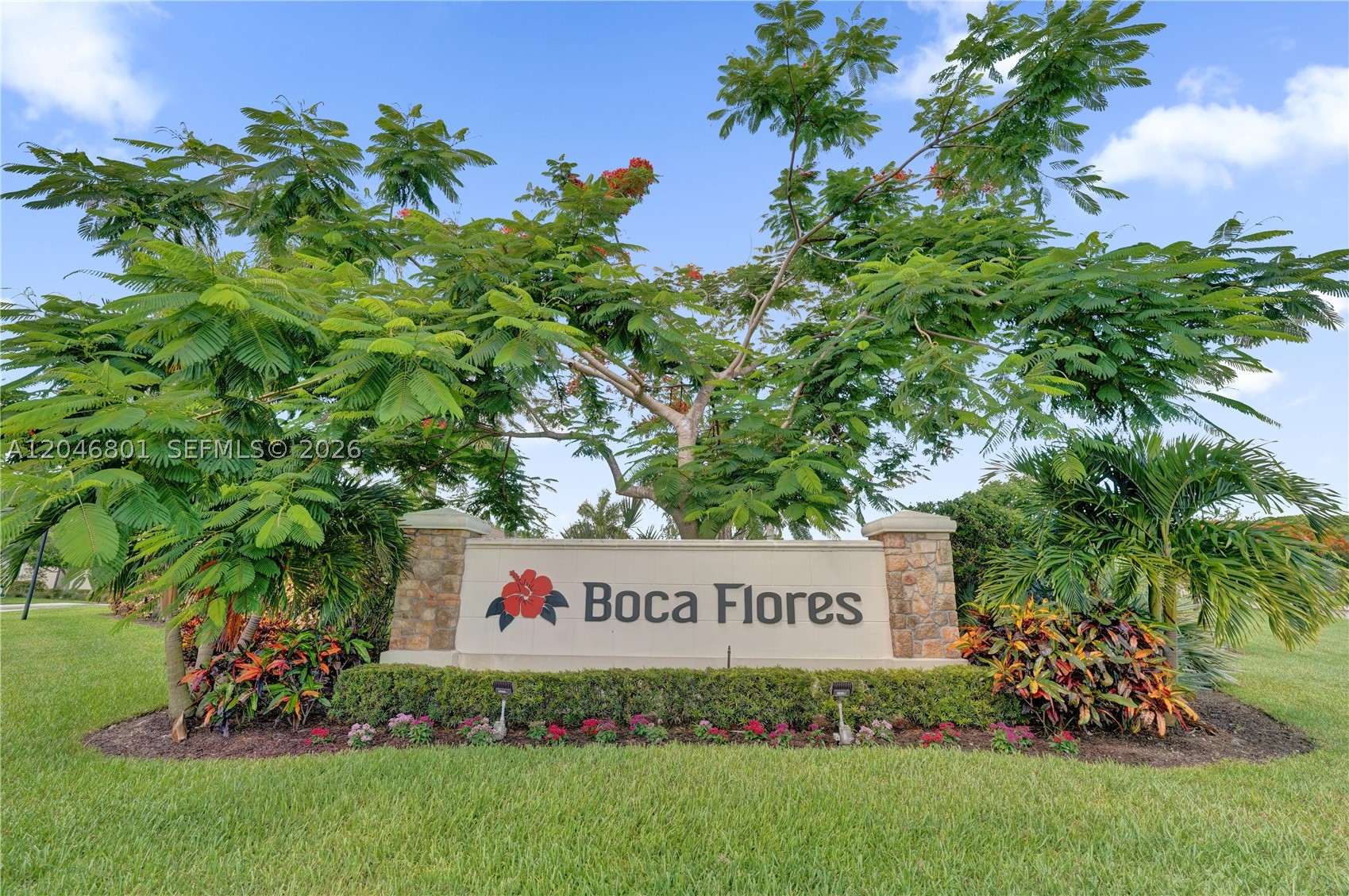 BOCA FLORES CONDO - Residential