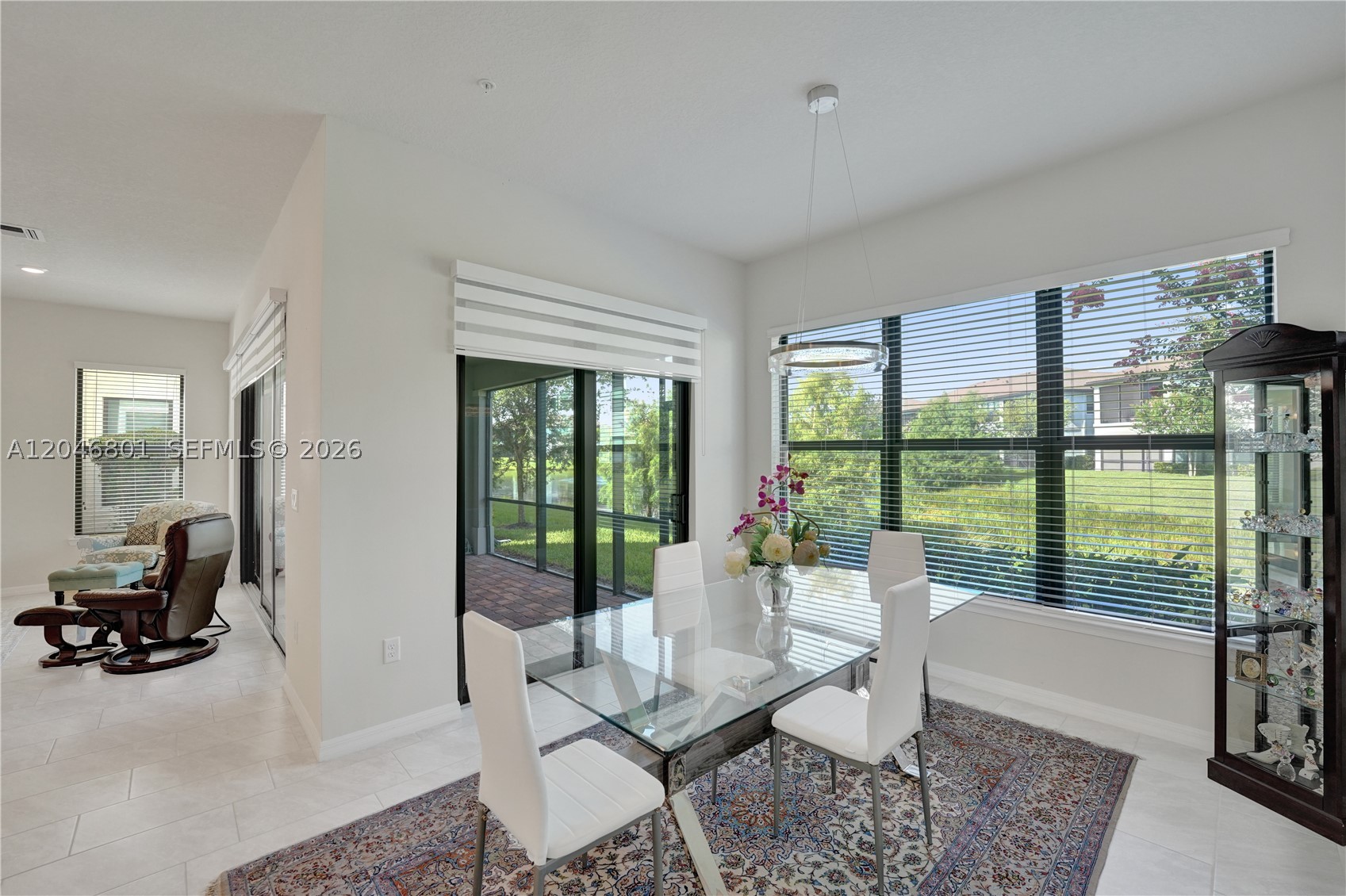 BOCA FLORES CONDO - Residential