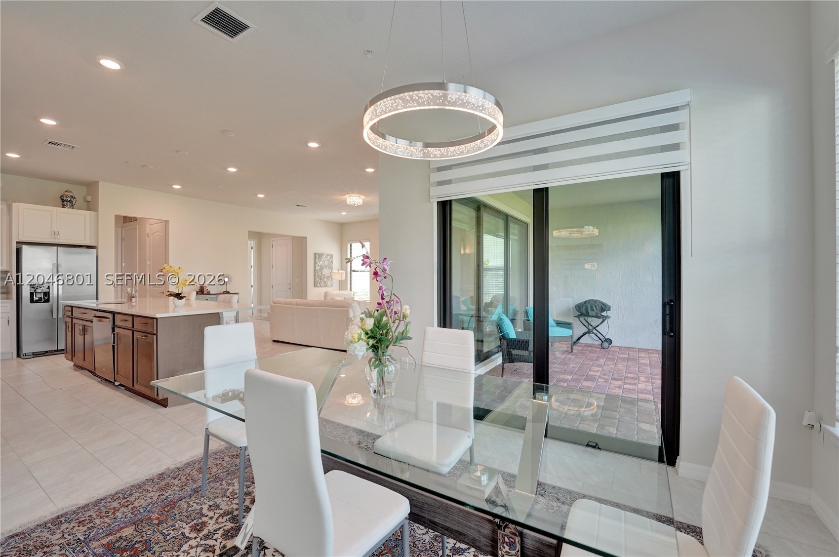 BOCA FLORES CONDO - Residential