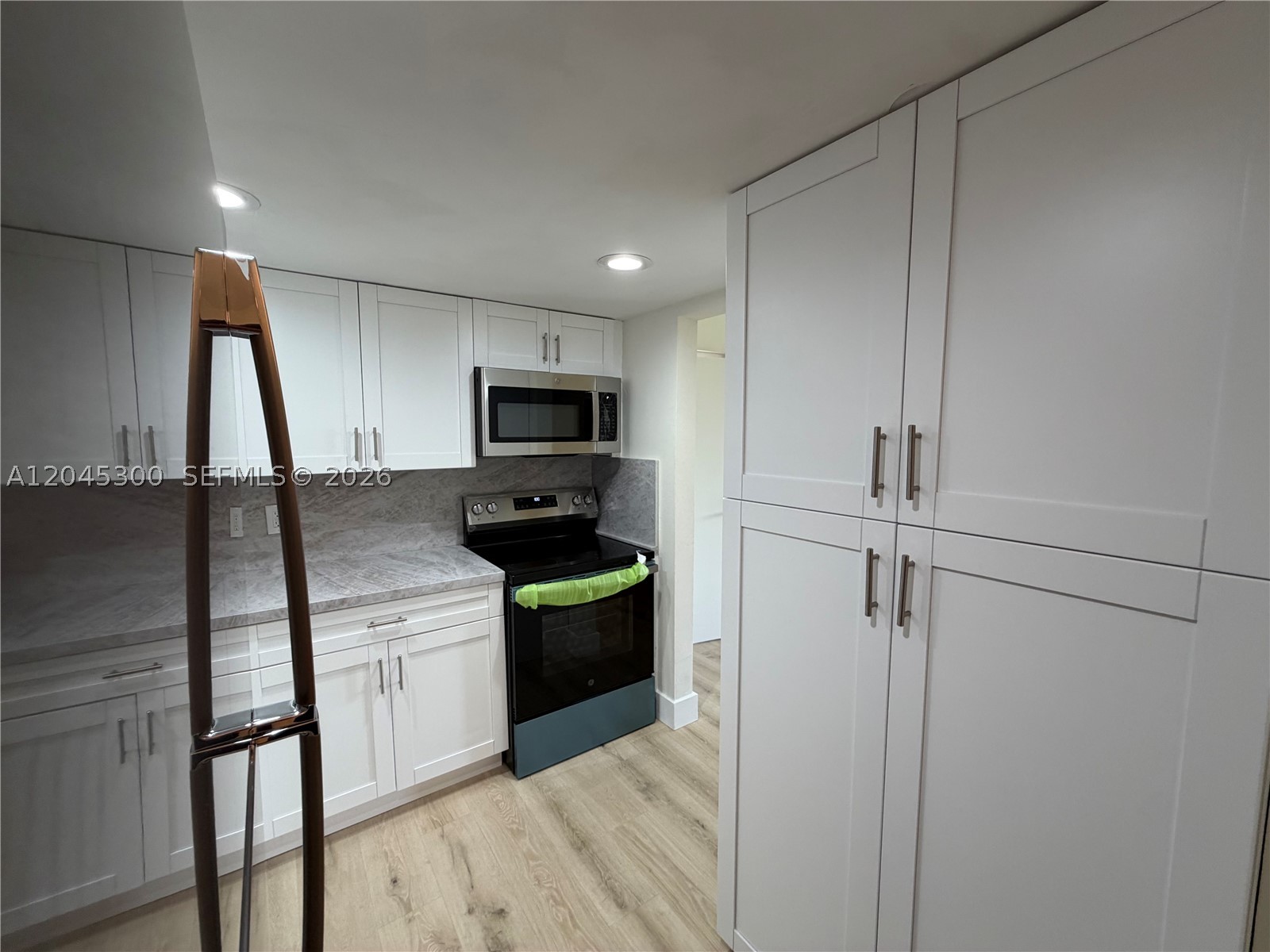 CAPTIVA LAKES VILLAS COND - Residential