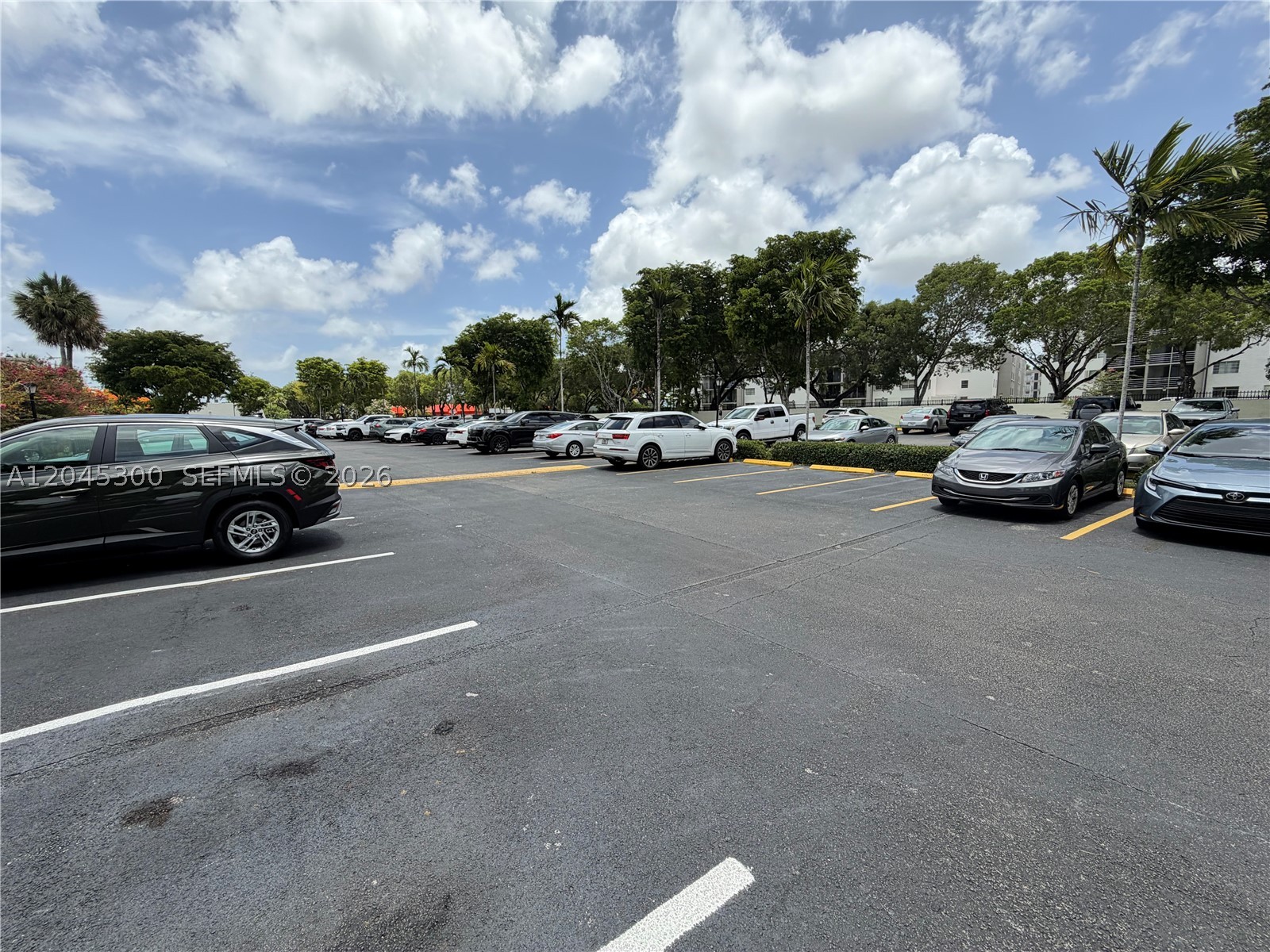 CAPTIVA LAKES VILLAS COND - Residential