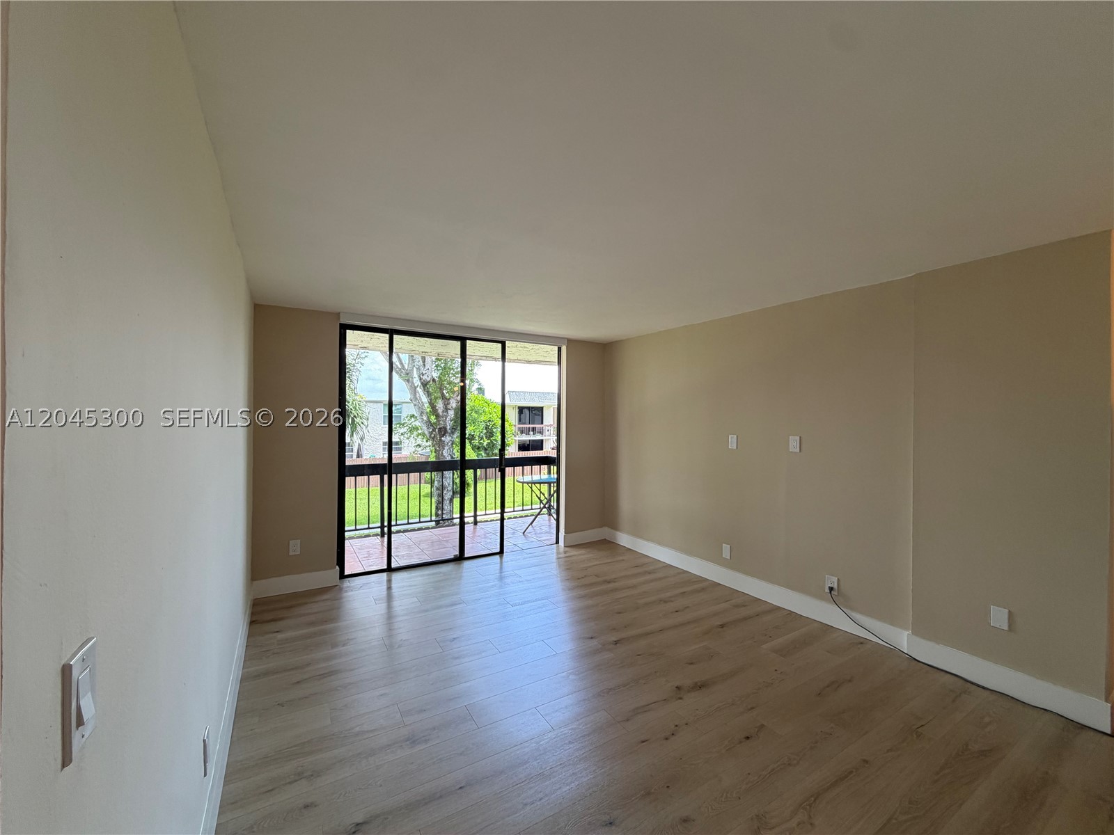 CAPTIVA LAKES VILLAS COND - Residential