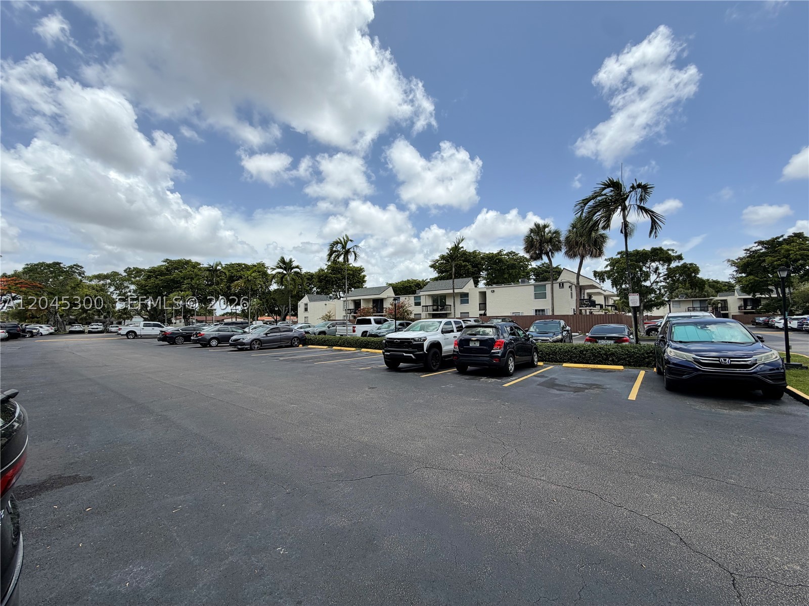 CAPTIVA LAKES VILLAS COND - Residential