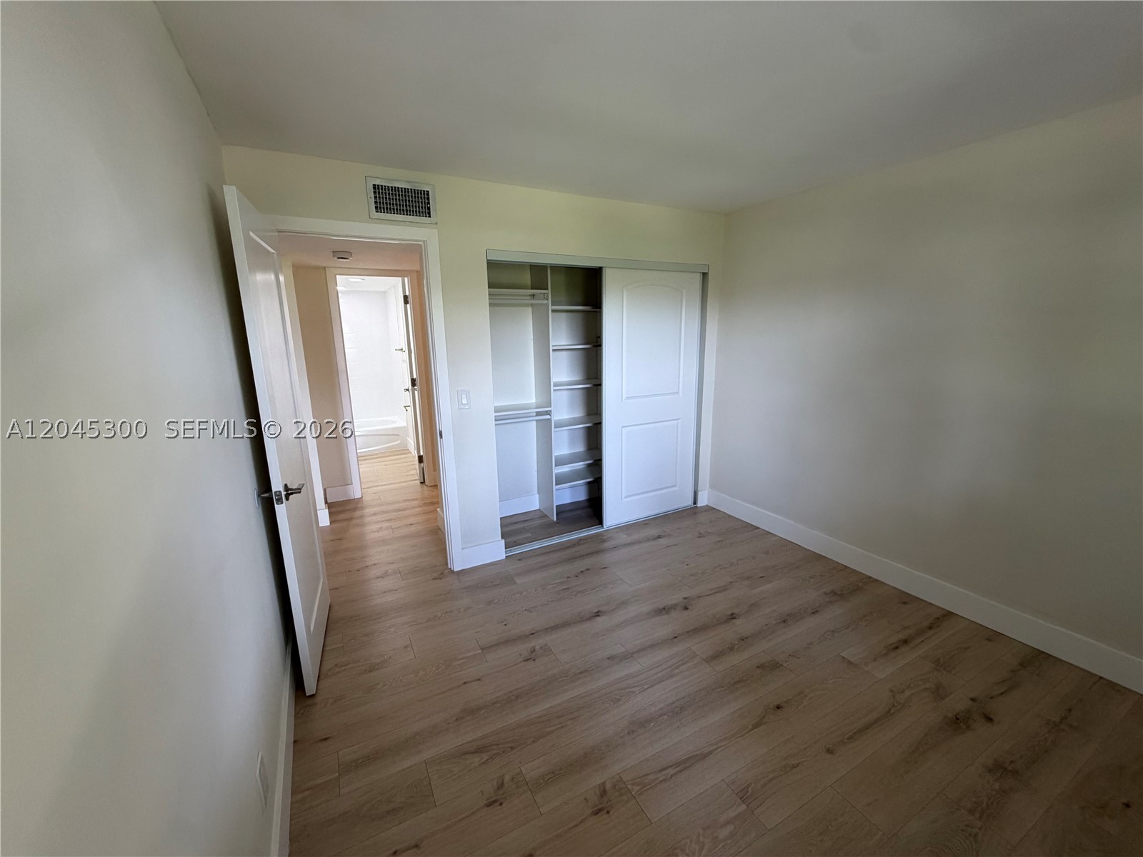 CAPTIVA LAKES VILLAS COND - Residential