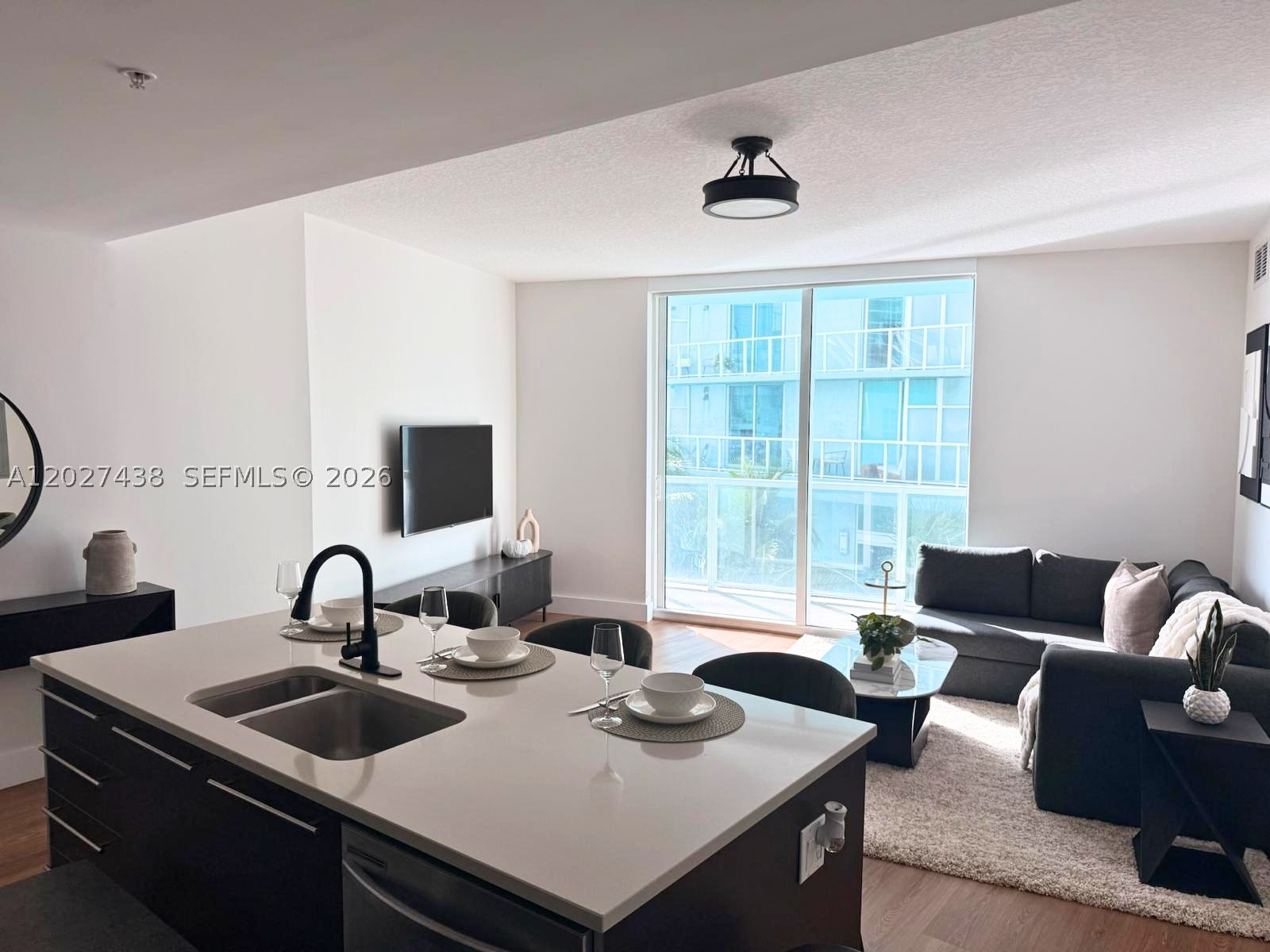 QUANTUM ON THE BAY CONDO - Residential Lease