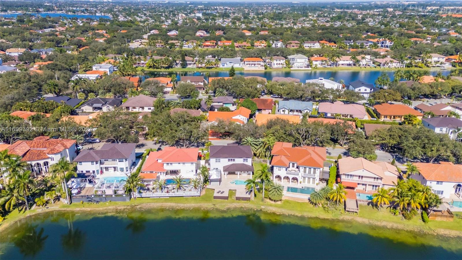 4TH ADDN TO ROYAL OAKS - Residential
