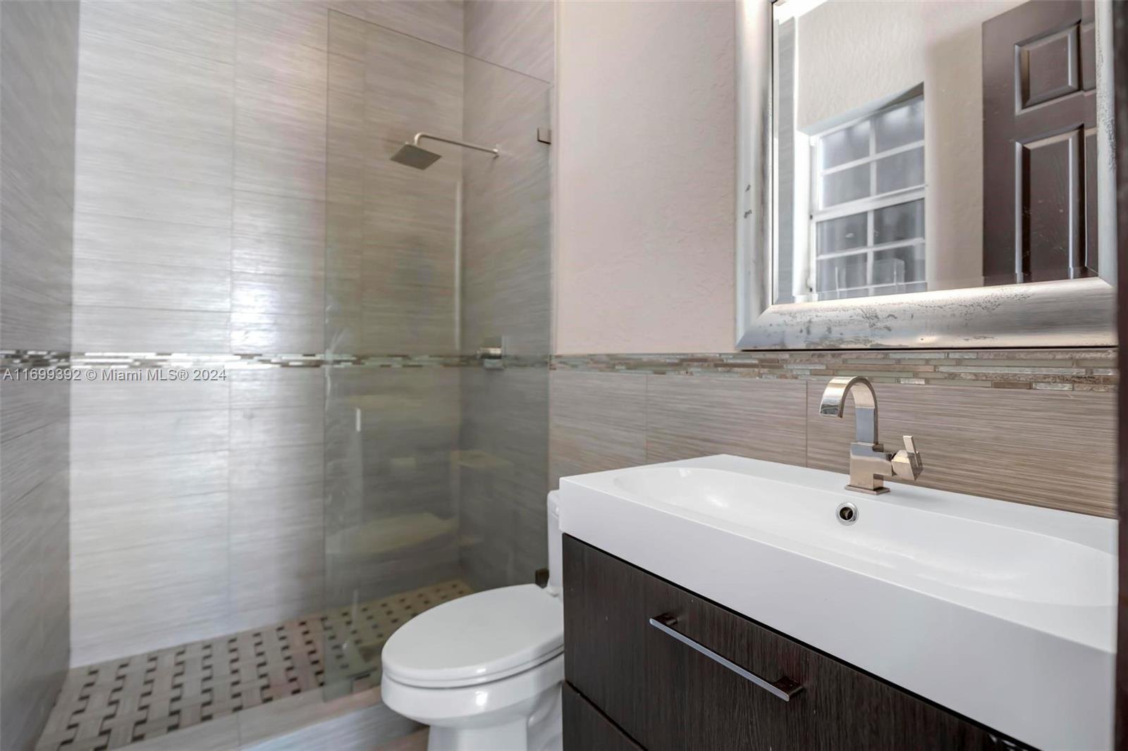4TH ADDN TO ROYAL OAKS - Residential