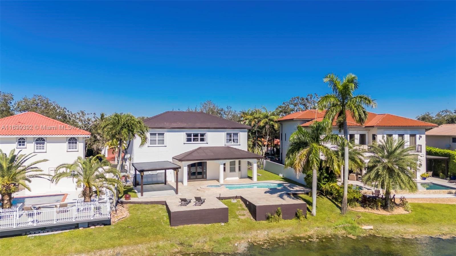 4TH ADDN TO ROYAL OAKS - Residential