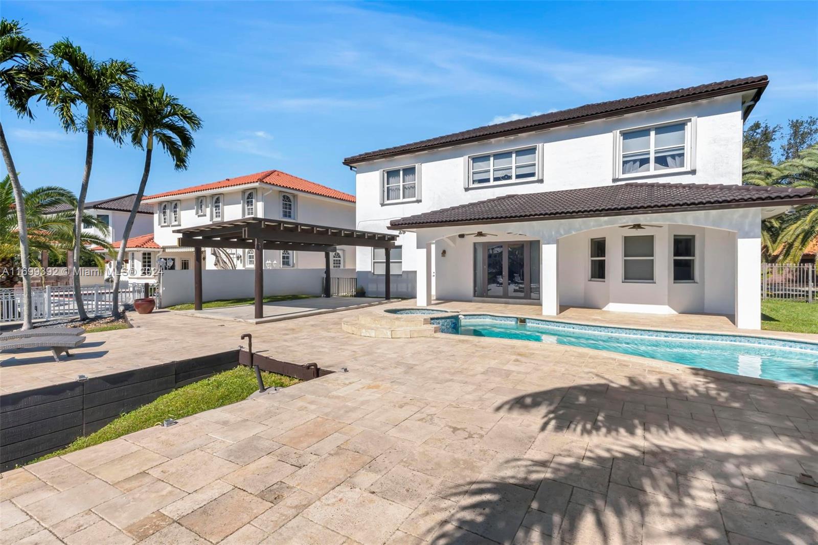 4TH ADDN TO ROYAL OAKS - Residential