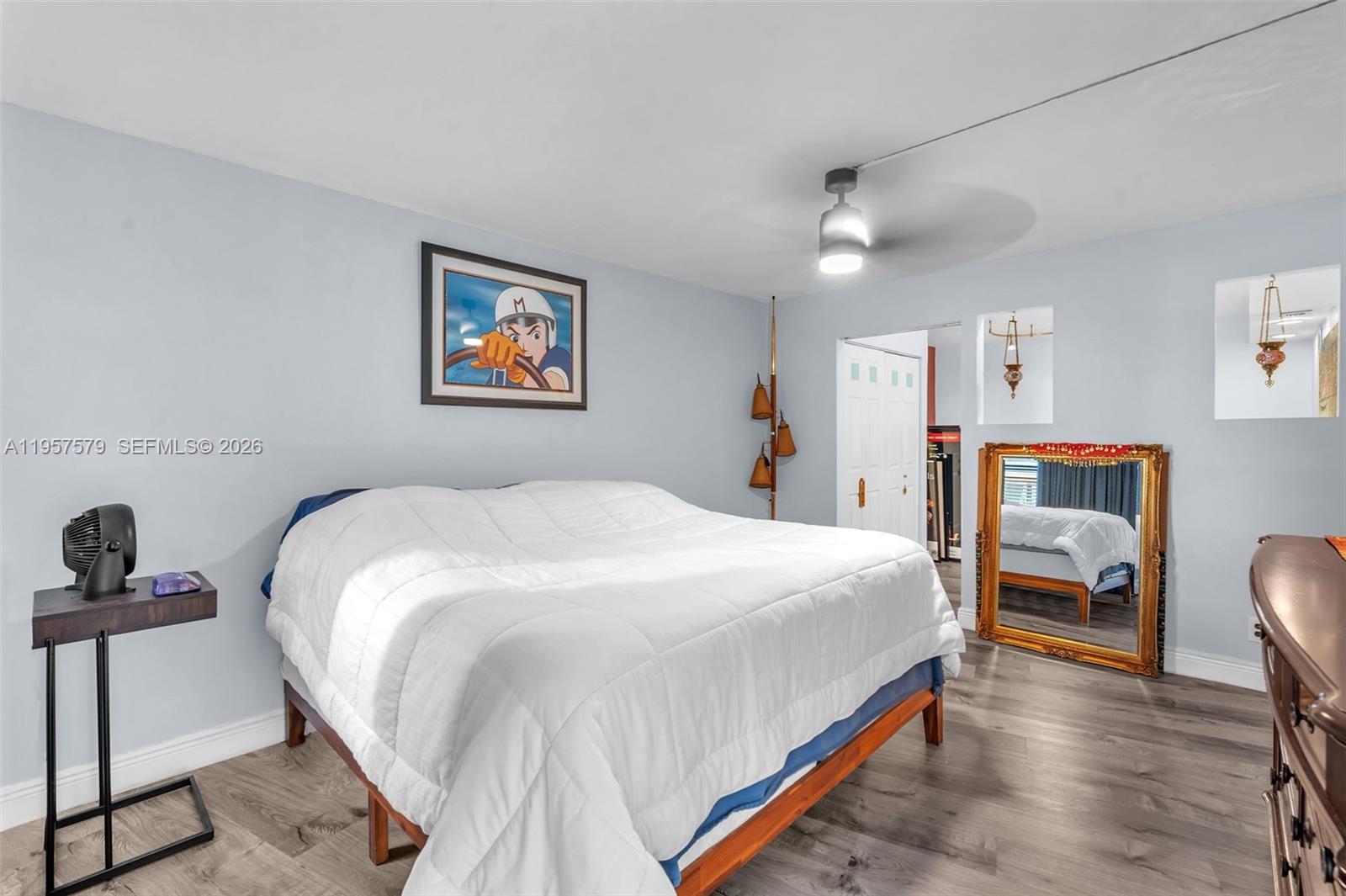 TRADEWINDS BY THE SEA CON - Residential