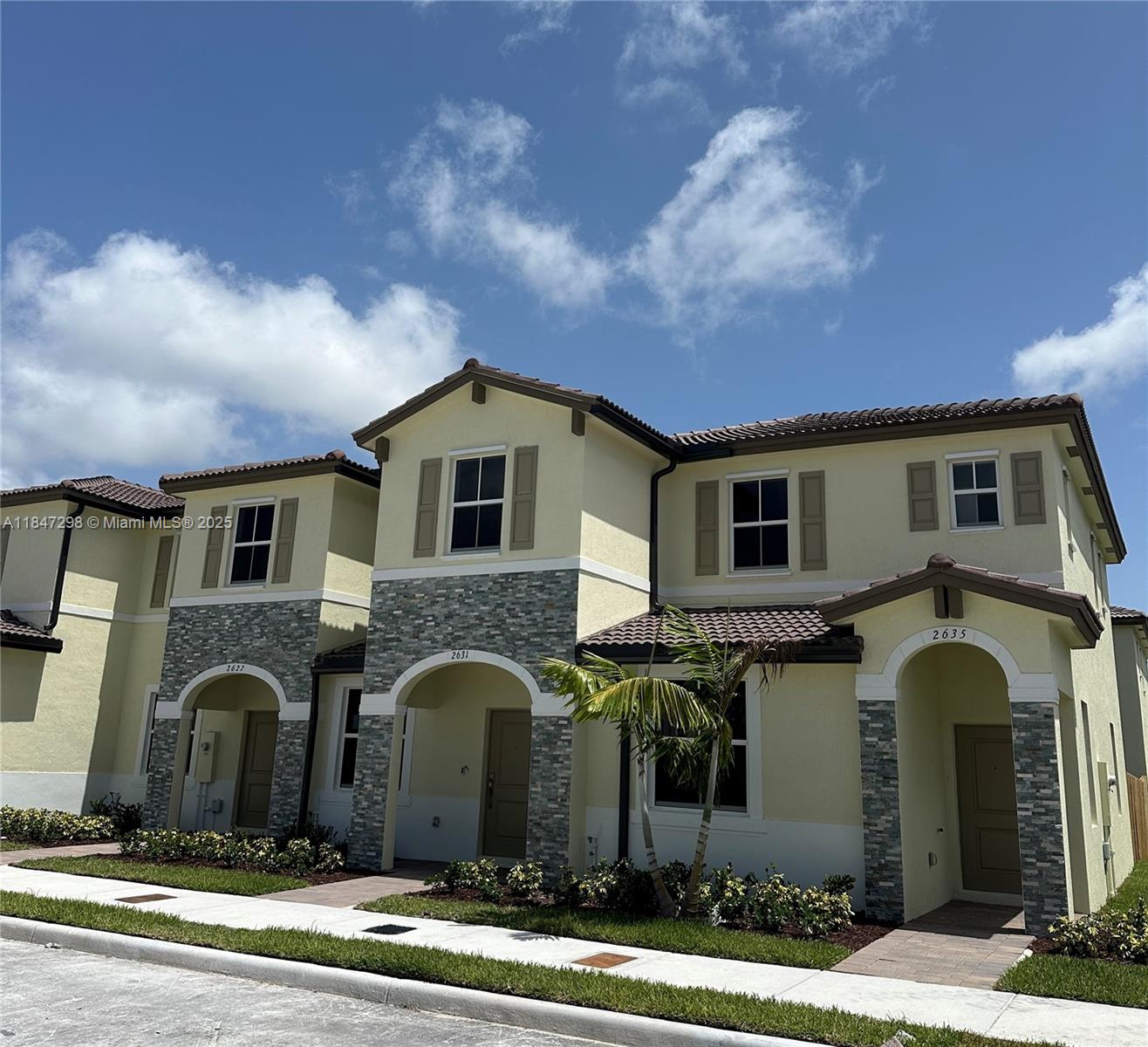 Altamira - Residential Lease