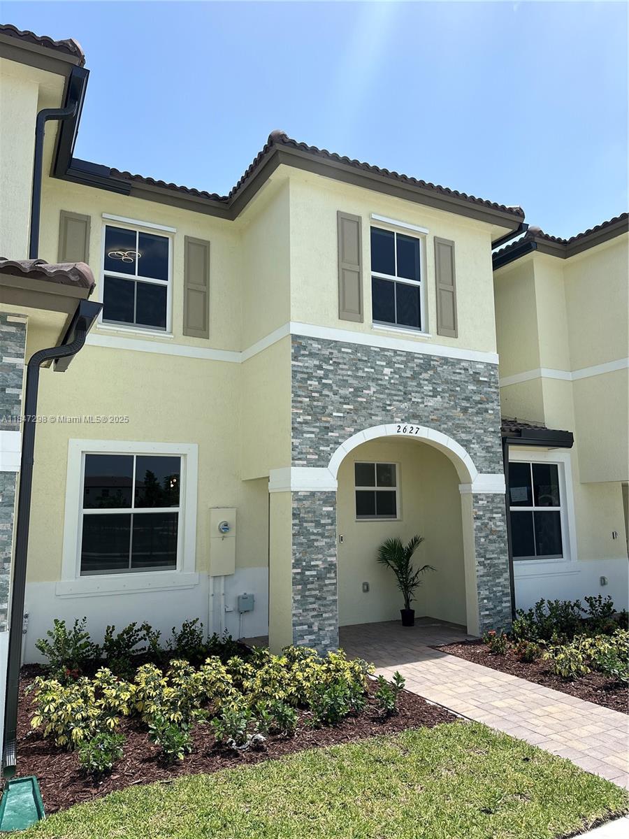 Altamira - Residential Lease