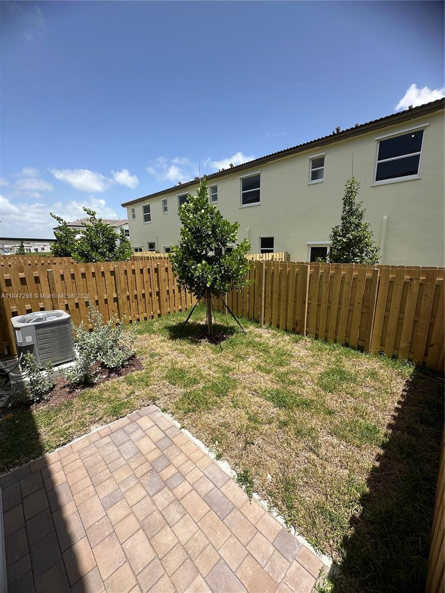 Altamira - Residential Lease