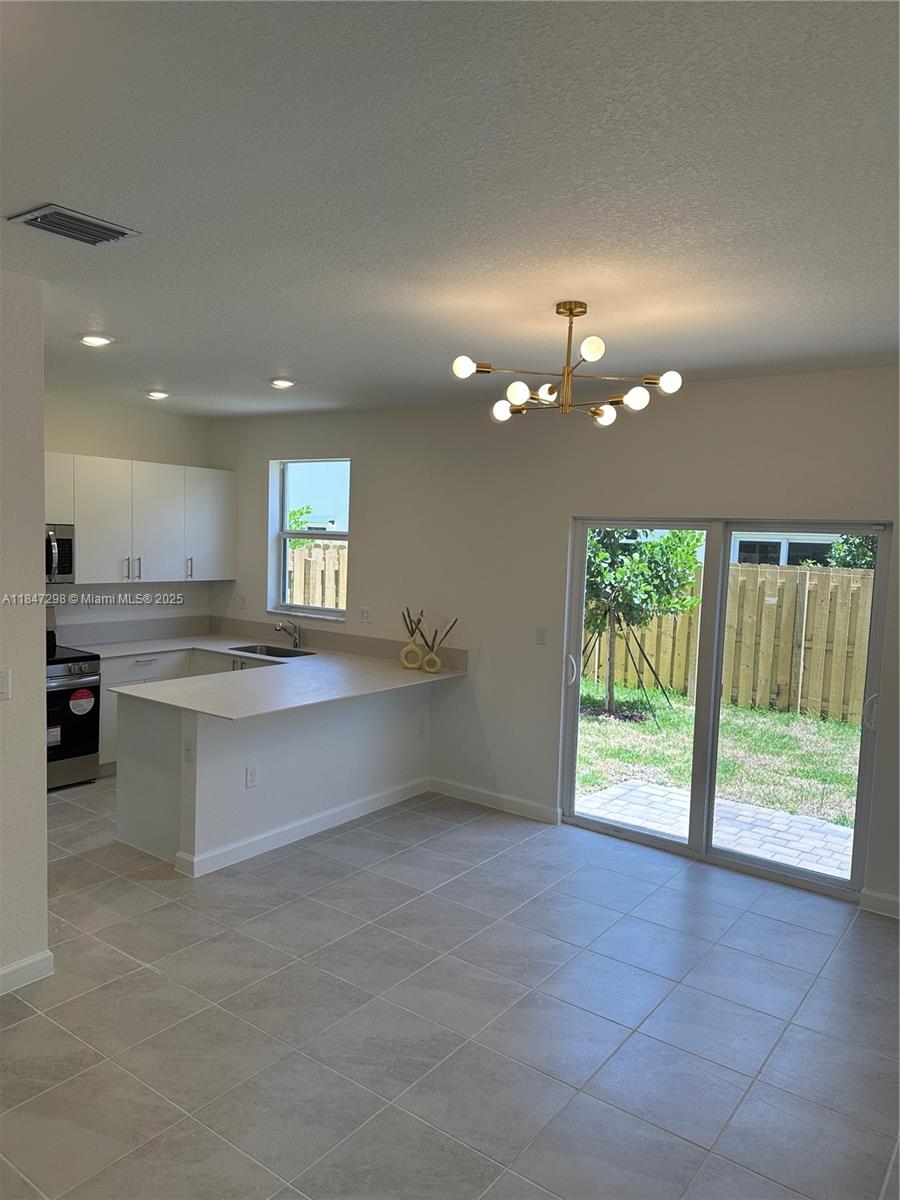 Altamira - Residential Lease
