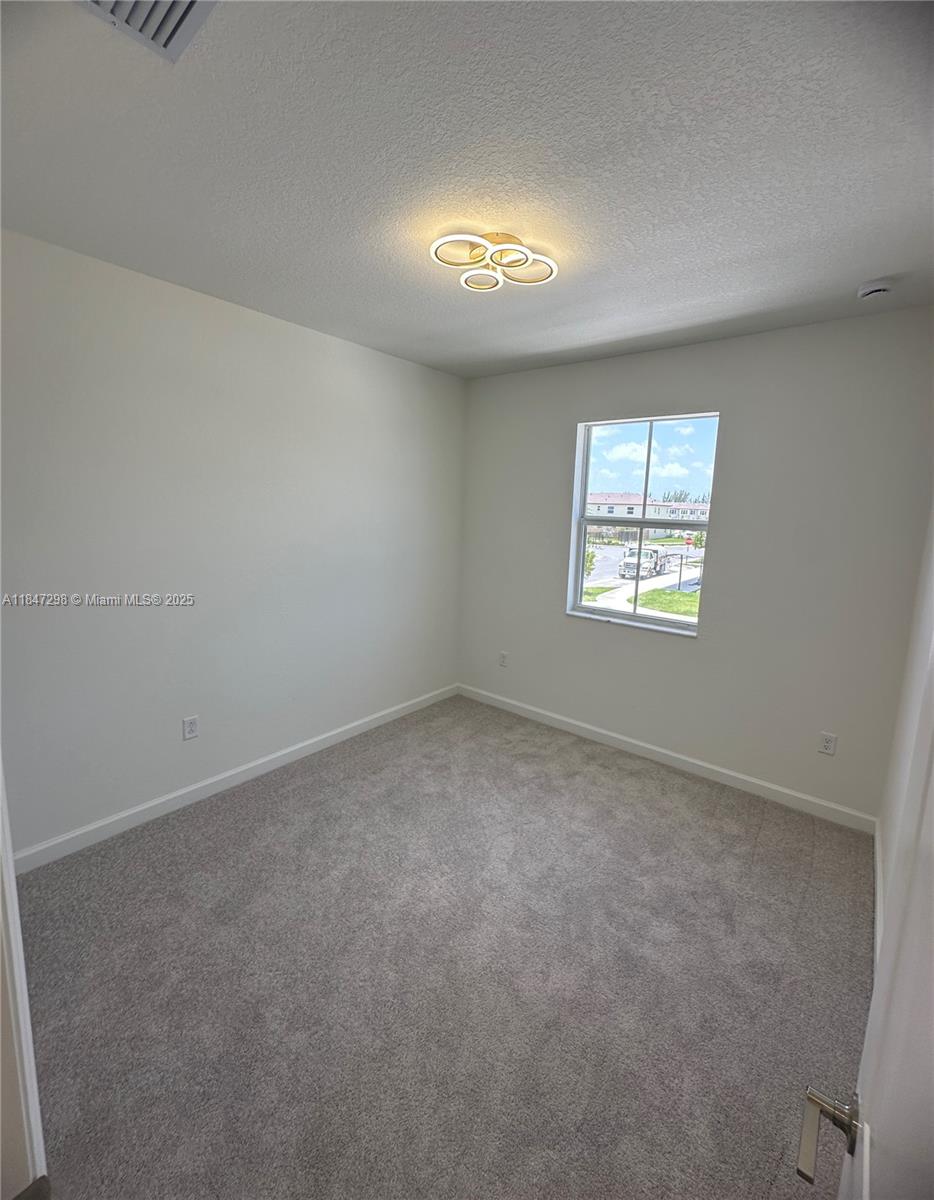 Altamira - Residential Lease