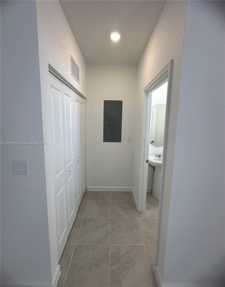 Altamira - Residential Lease
