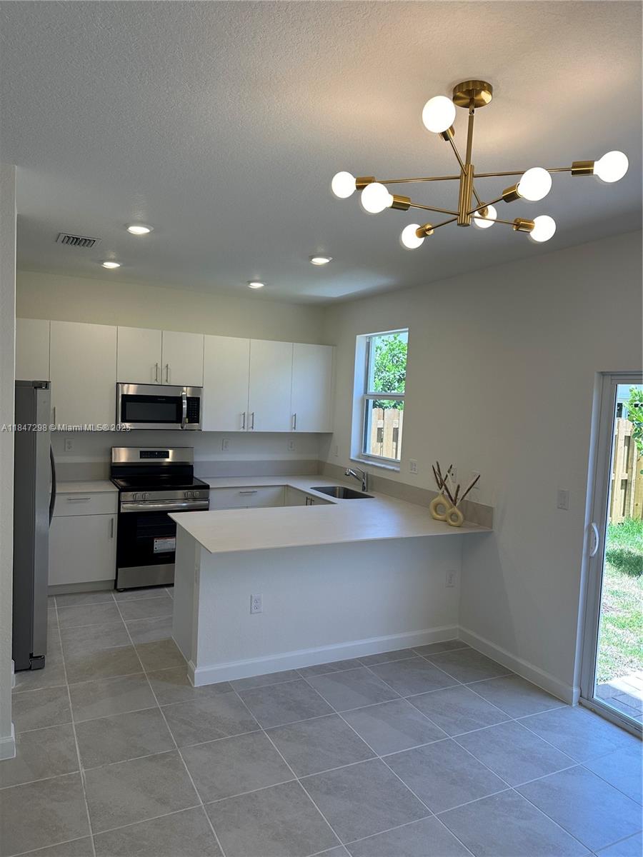 Altamira - Residential Lease