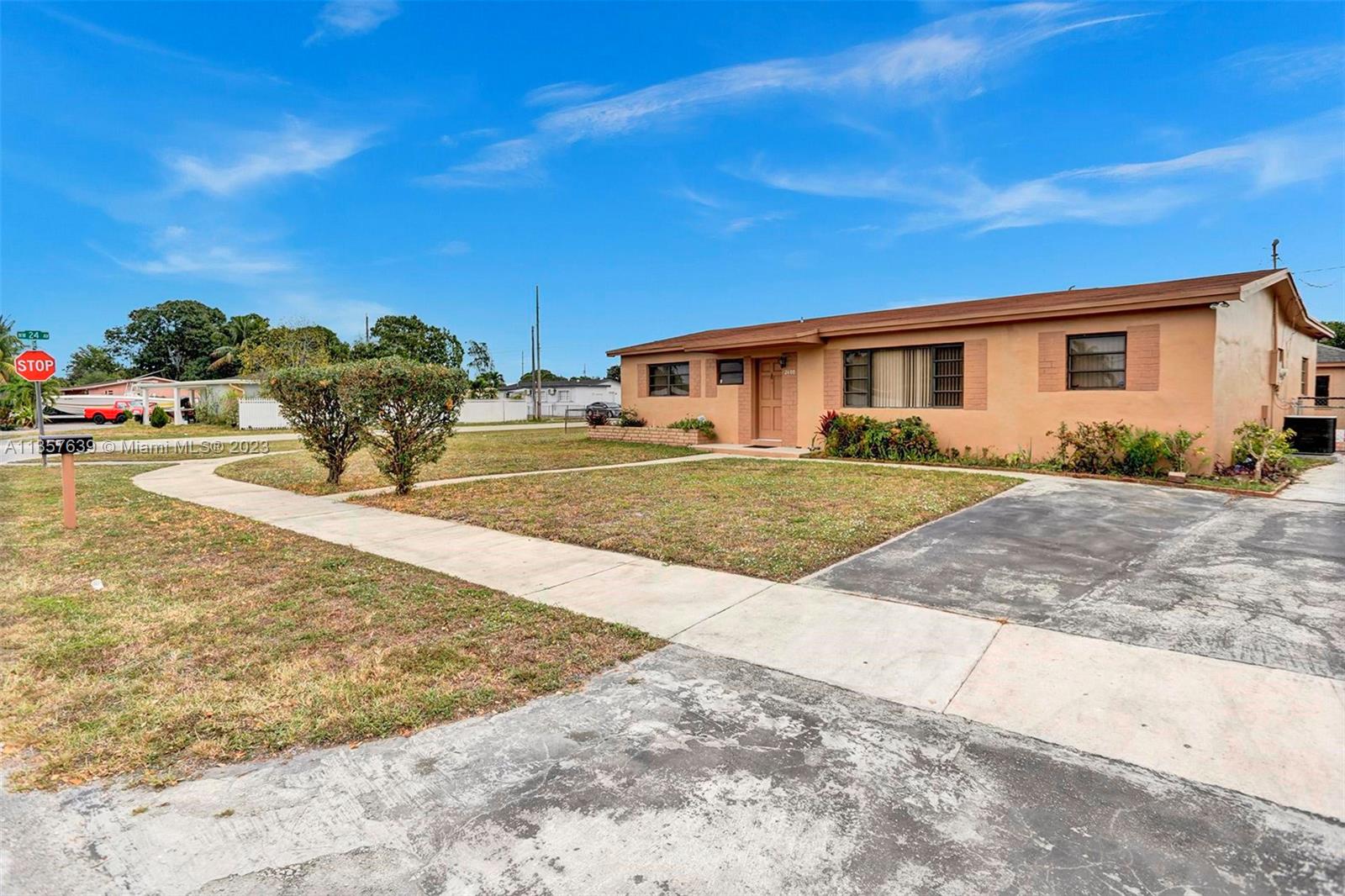 STONEYBROOK ESTATES - Residential