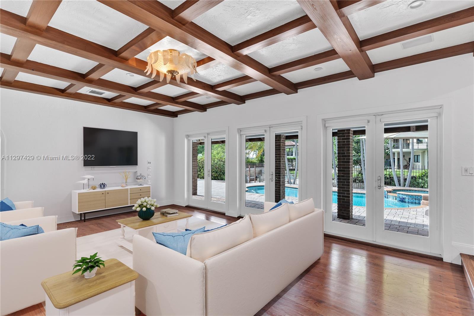 CORAL GABLES RIVIERA SEC - Residential