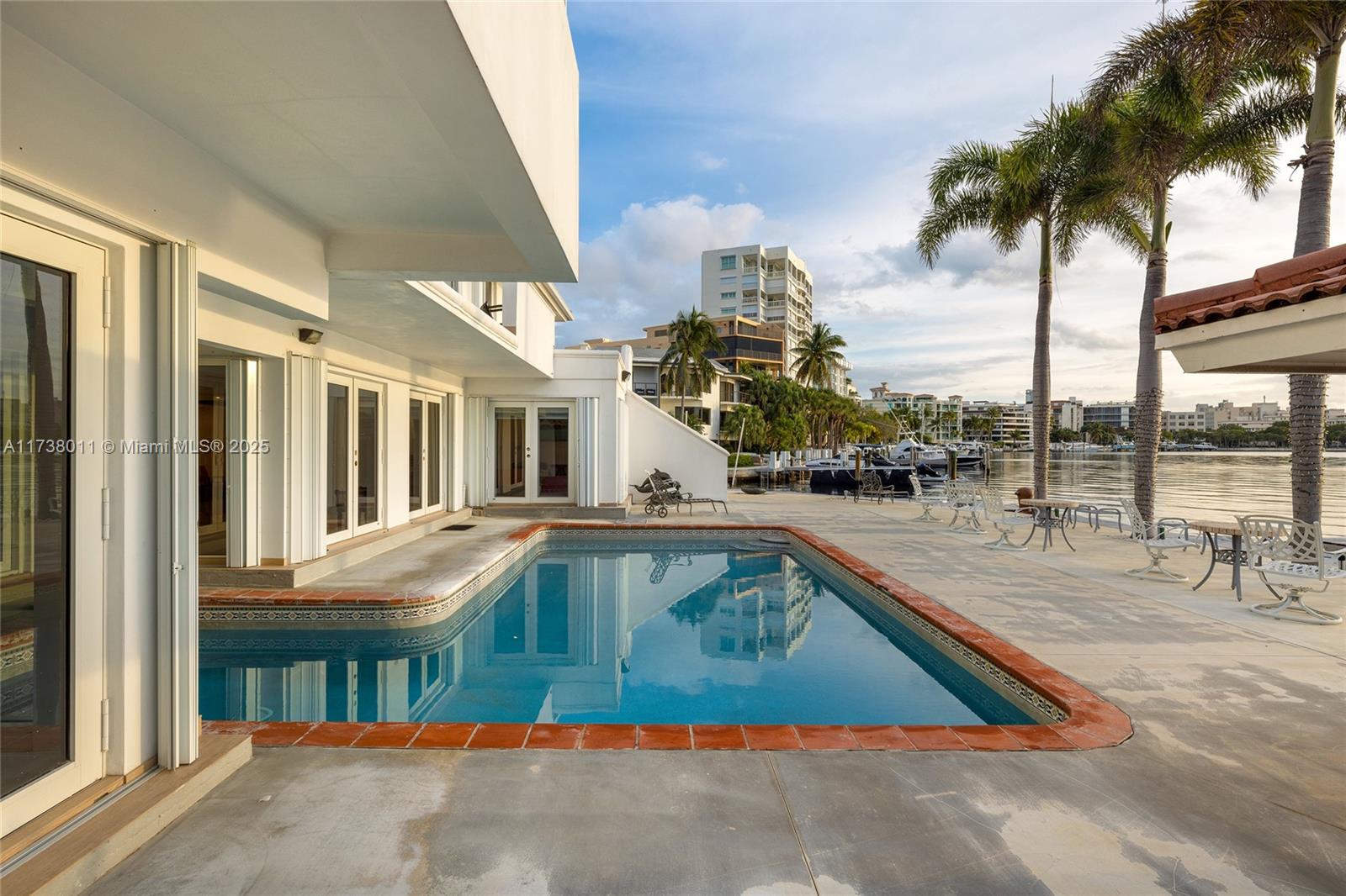 FAIRHAVEN - Residential