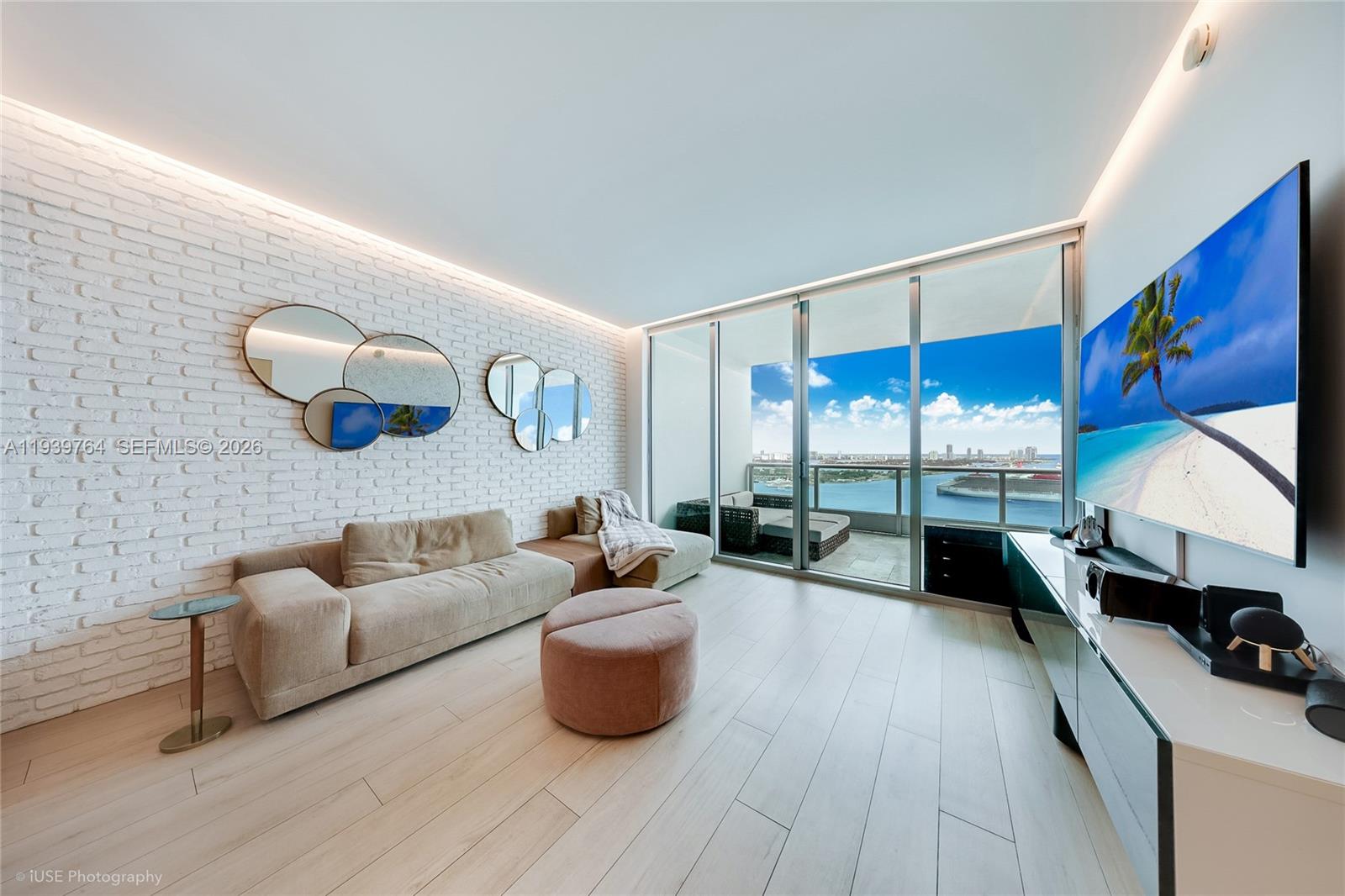 900 BISCAYNE BAY CONDO - Residential