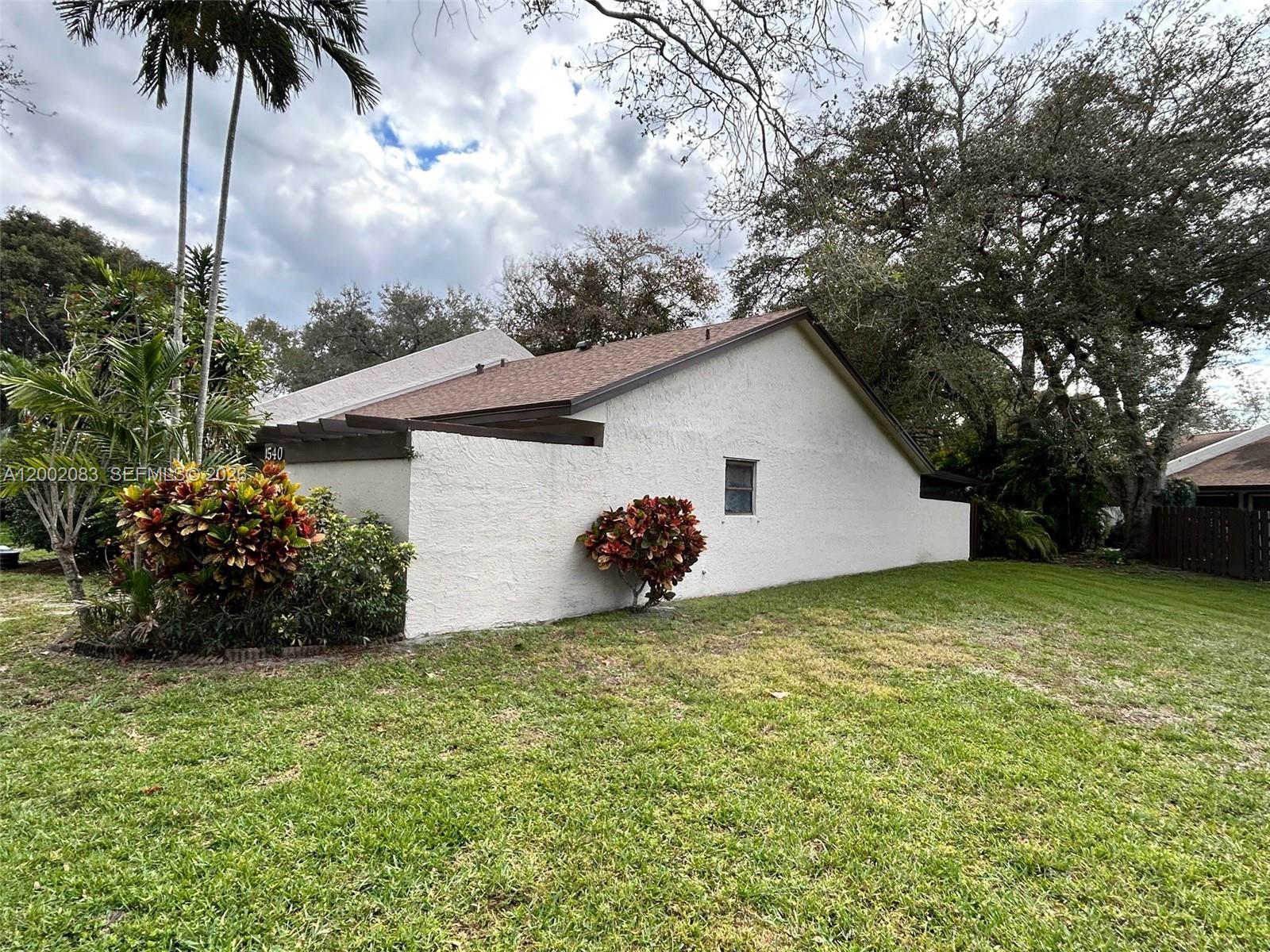 EVERGLADES SUGAR & LAND C - Residential