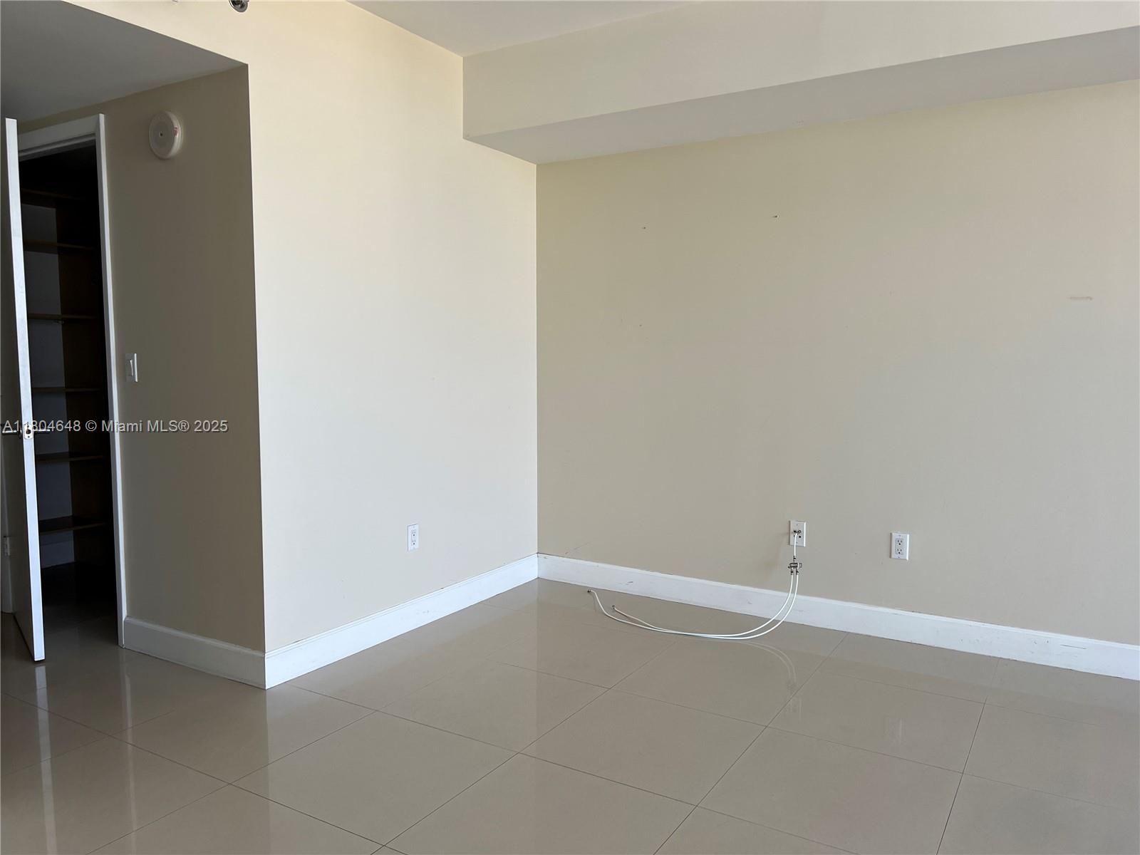 BEACH CLUB THREE CONDO - Residential