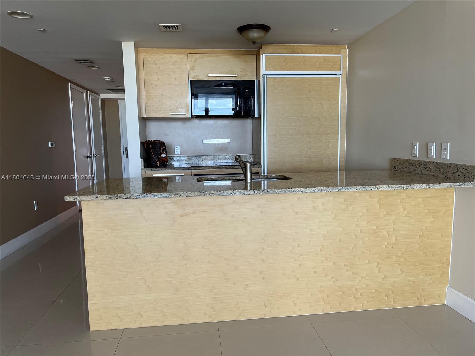 BEACH CLUB THREE CONDO - Residential