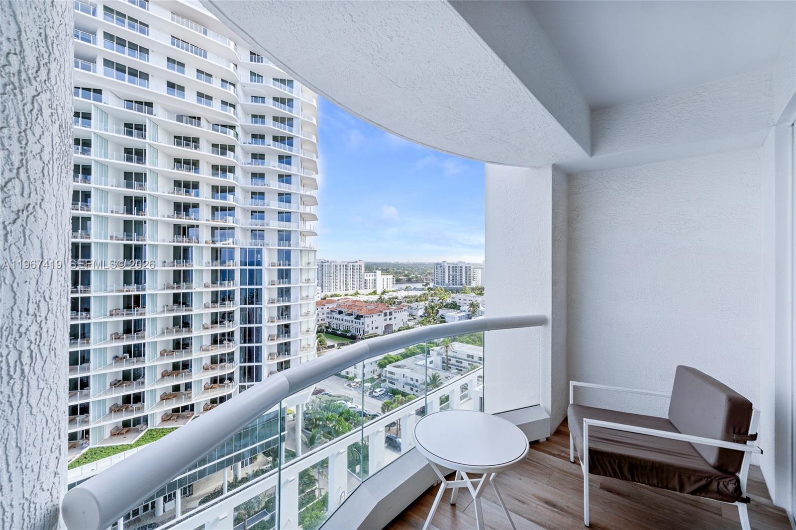 551 FLB CONDOMINIUM HOTEL - Residential