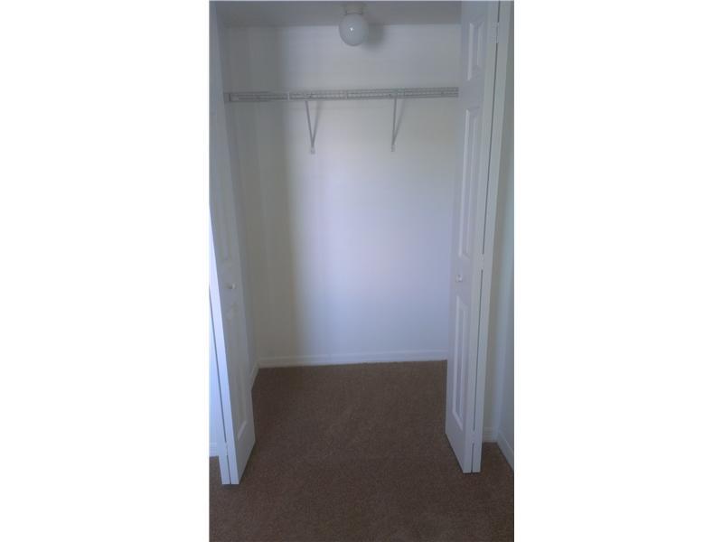 THE COURTS - Residential Lease