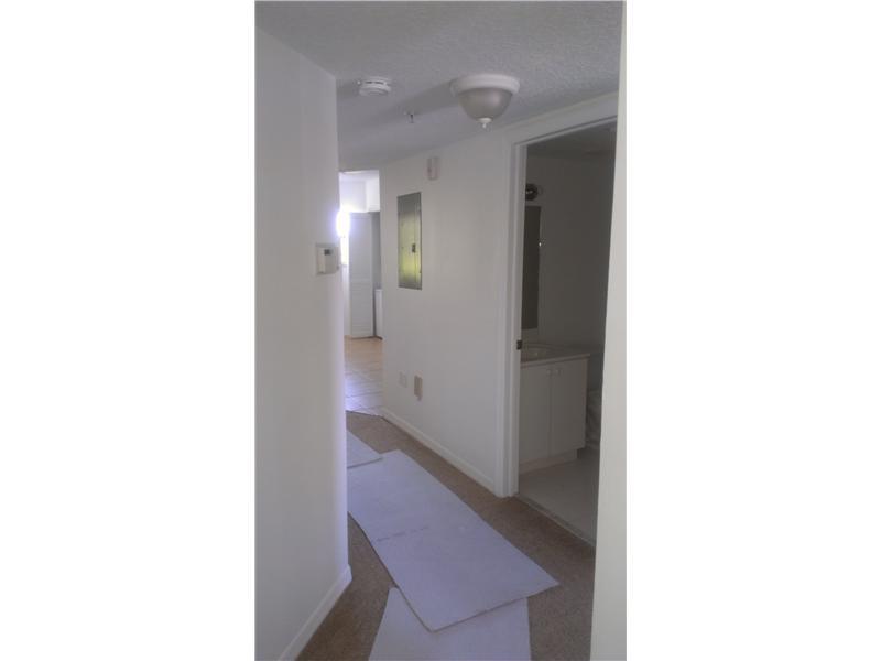 THE COURTS - Residential Lease