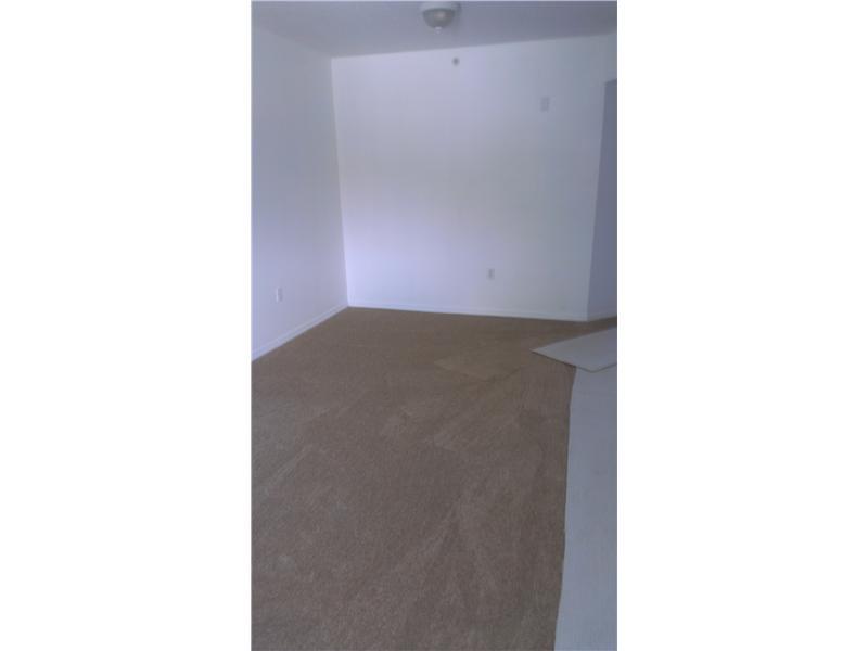 THE COURTS - Residential Lease