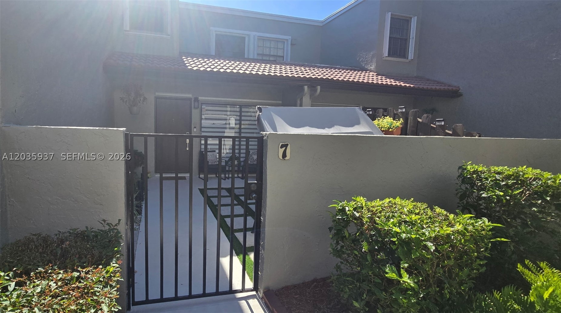 PALM POINT SEC 1 - Residential Lease