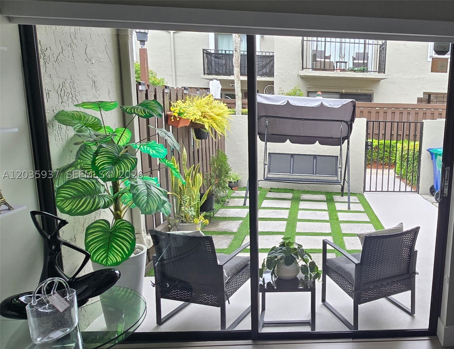 PALM POINT SEC 1 - Residential Lease
