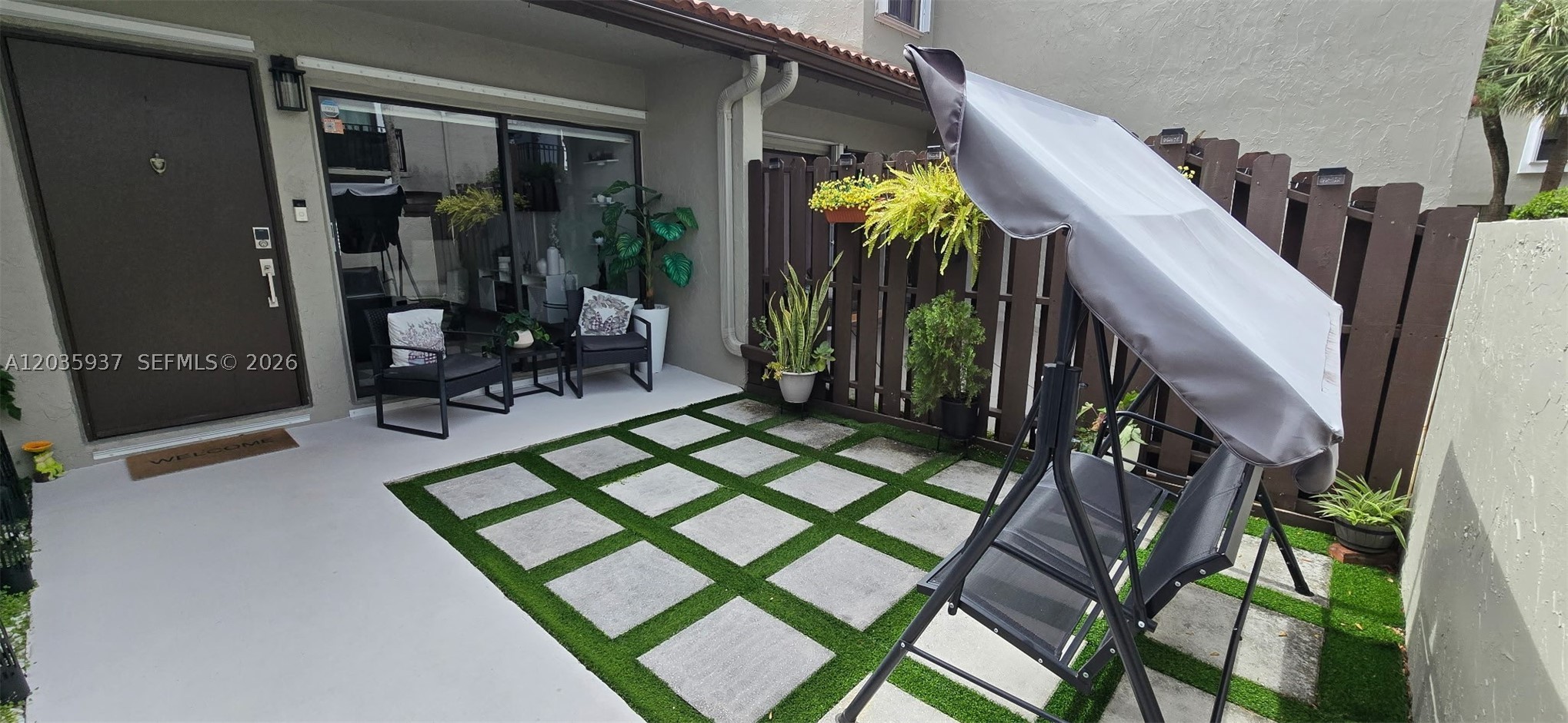 PALM POINT SEC 1 - Residential Lease