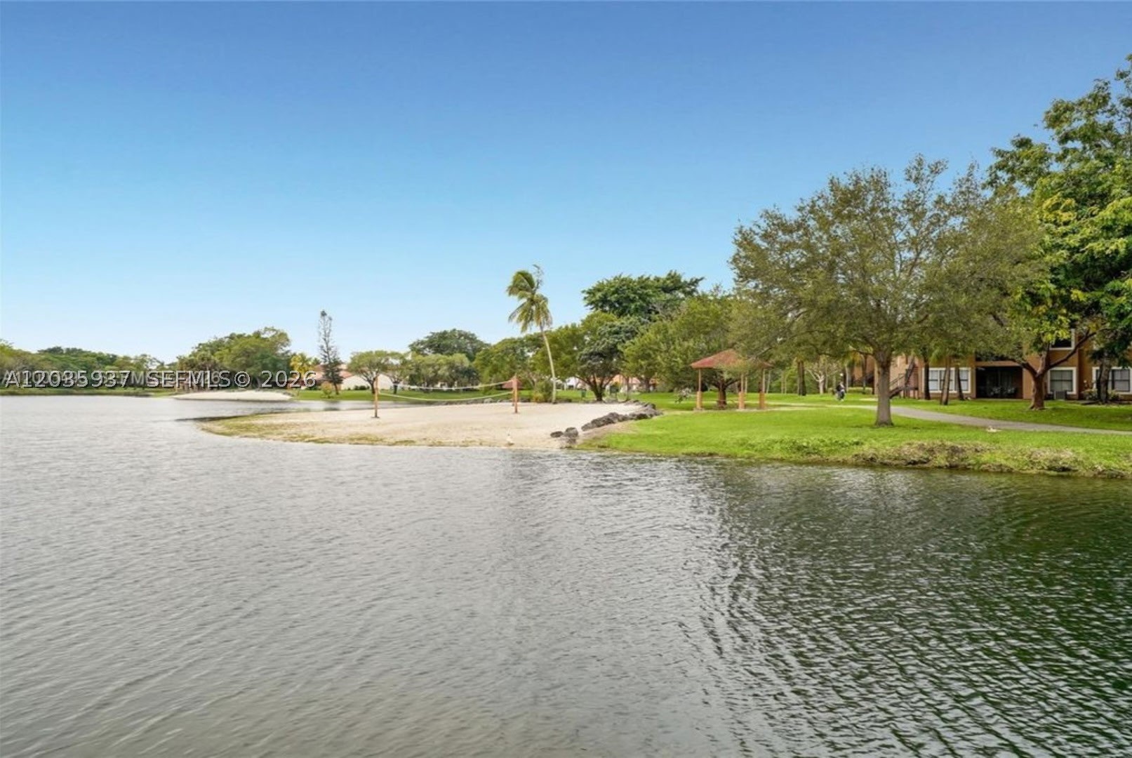 PALM POINT SEC 1 - Residential Lease