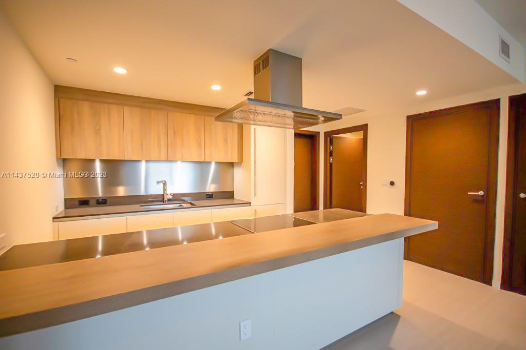 BRICKELL FLATIRON CONDO - Residential Lease