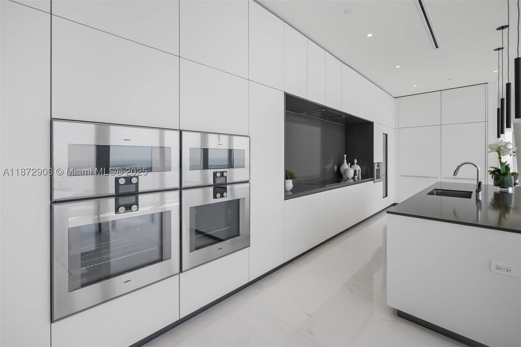 Aston Martin Residences - Residential