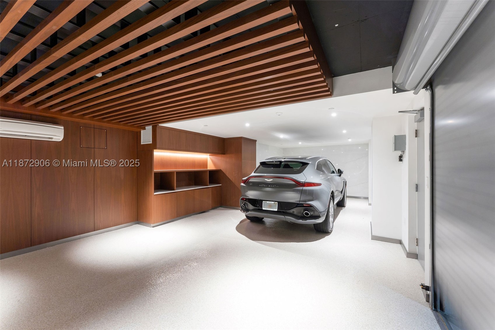 Aston Martin Residences - Residential