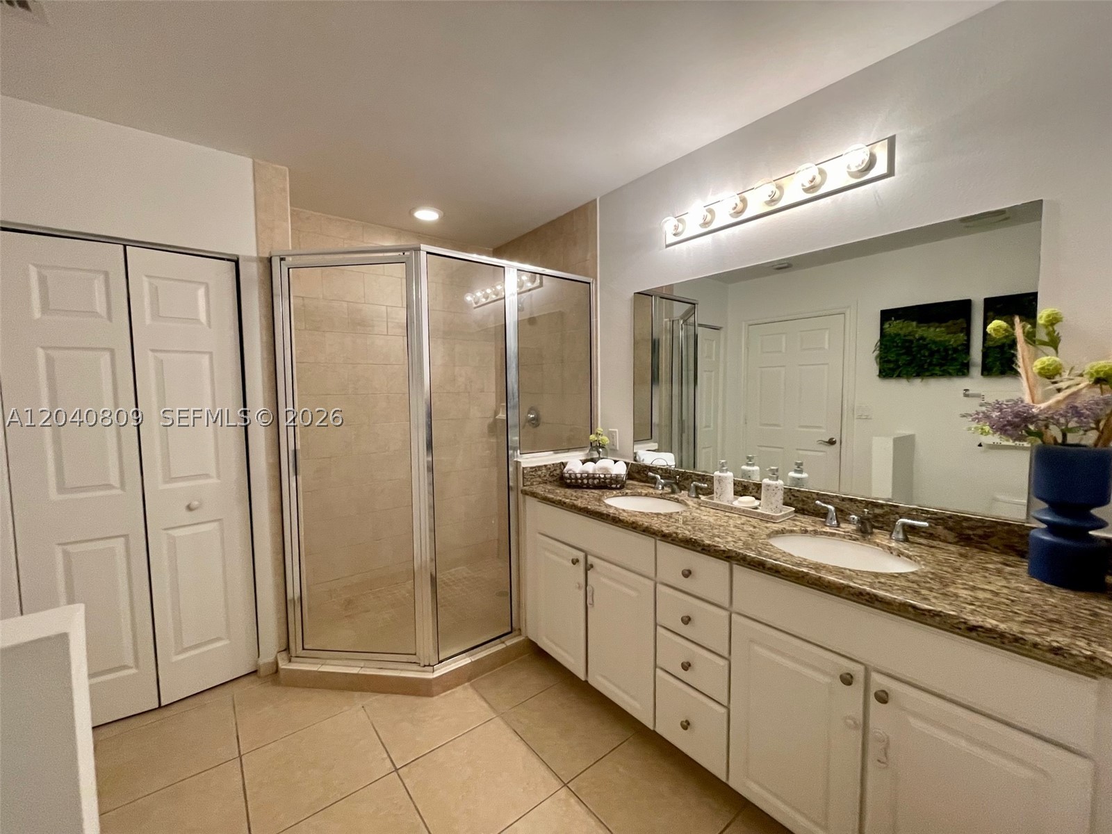 ALAQUA CONDO - Residential