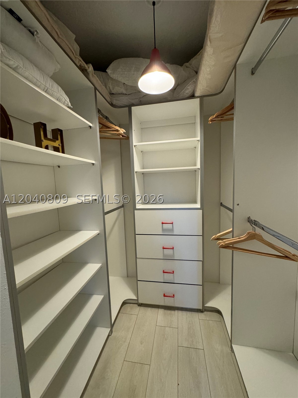 ALAQUA CONDO - Residential