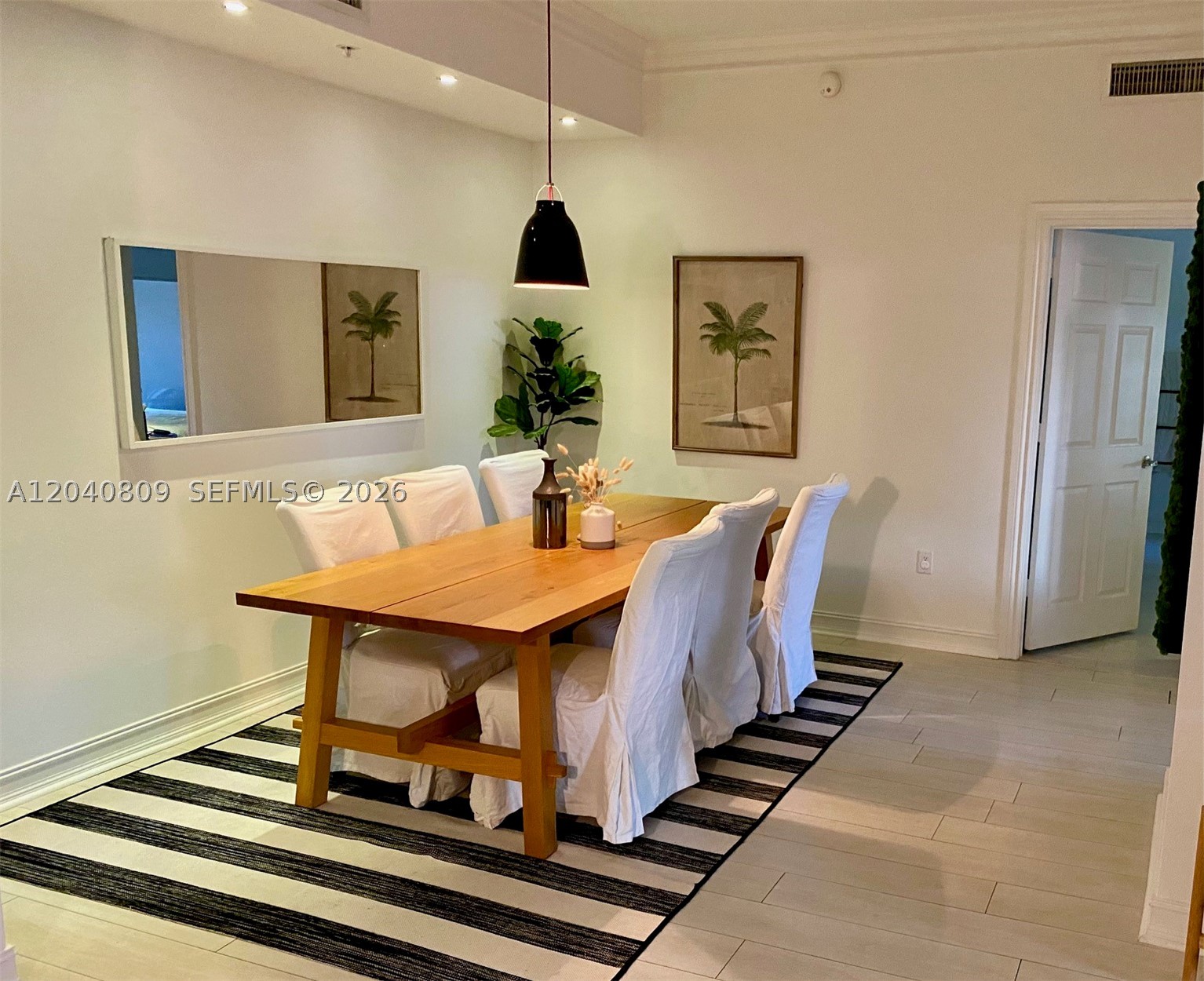 ALAQUA CONDO - Residential