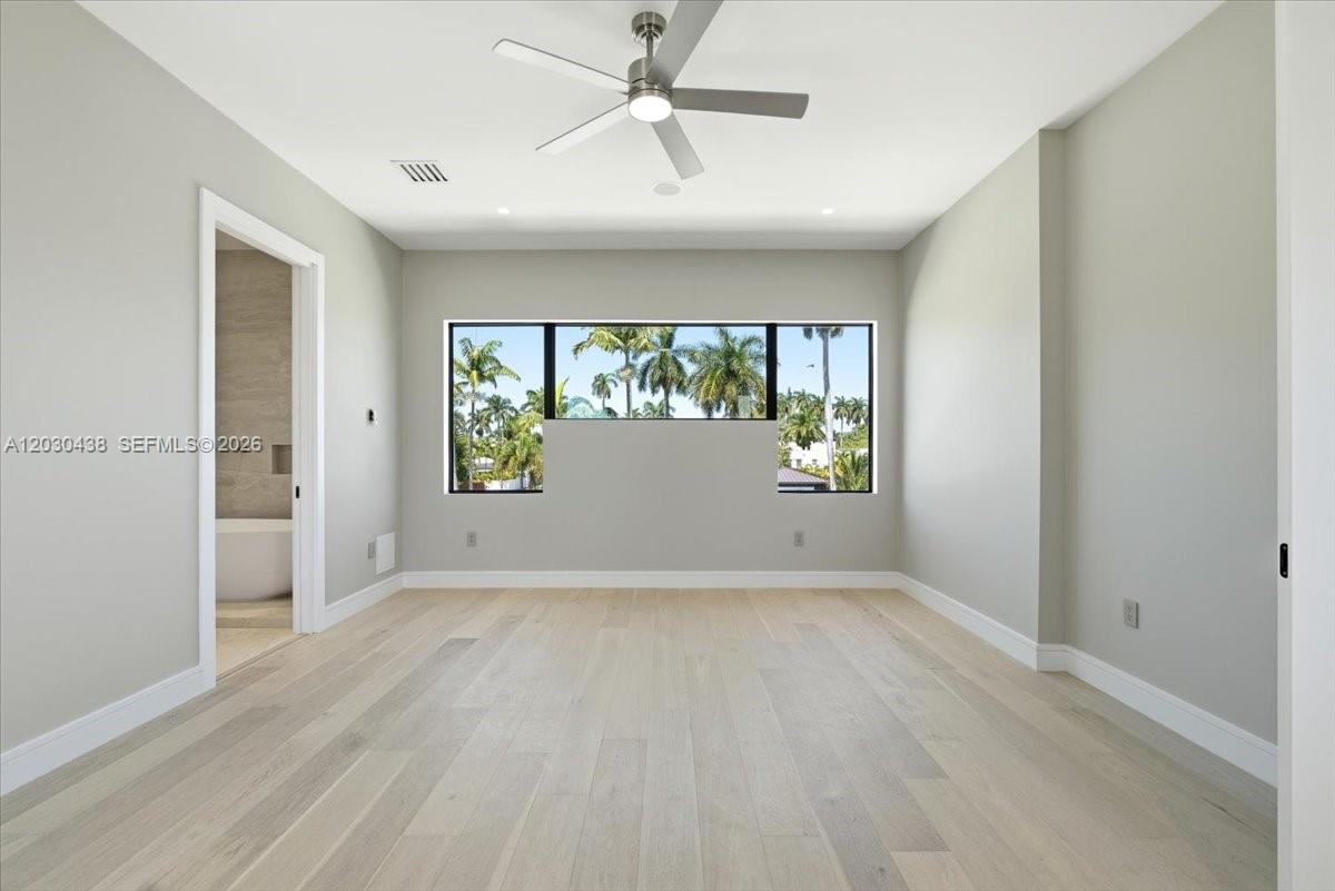 HOLLYWOOD LAKES SECTION 1 - Residential