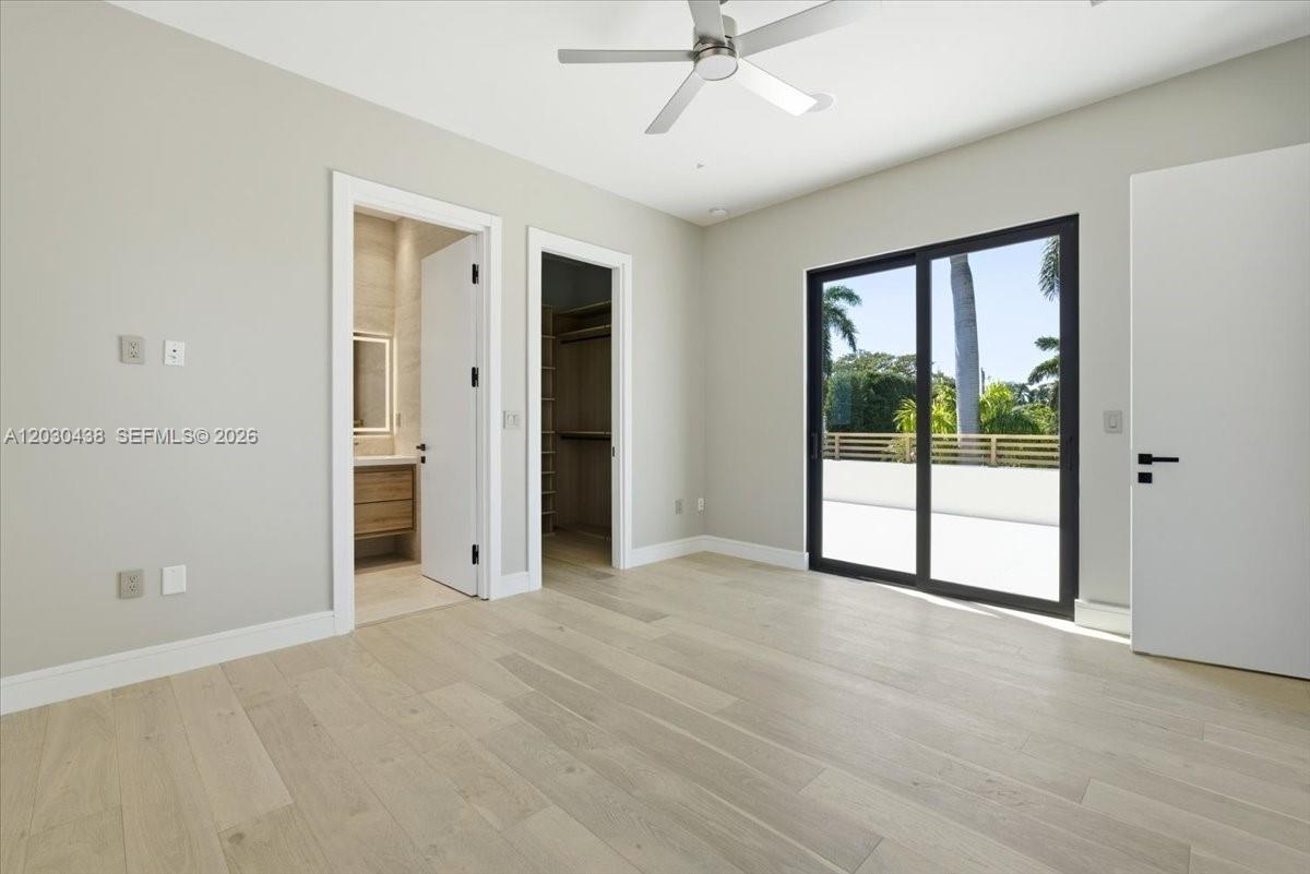 HOLLYWOOD LAKES SECTION 1 - Residential