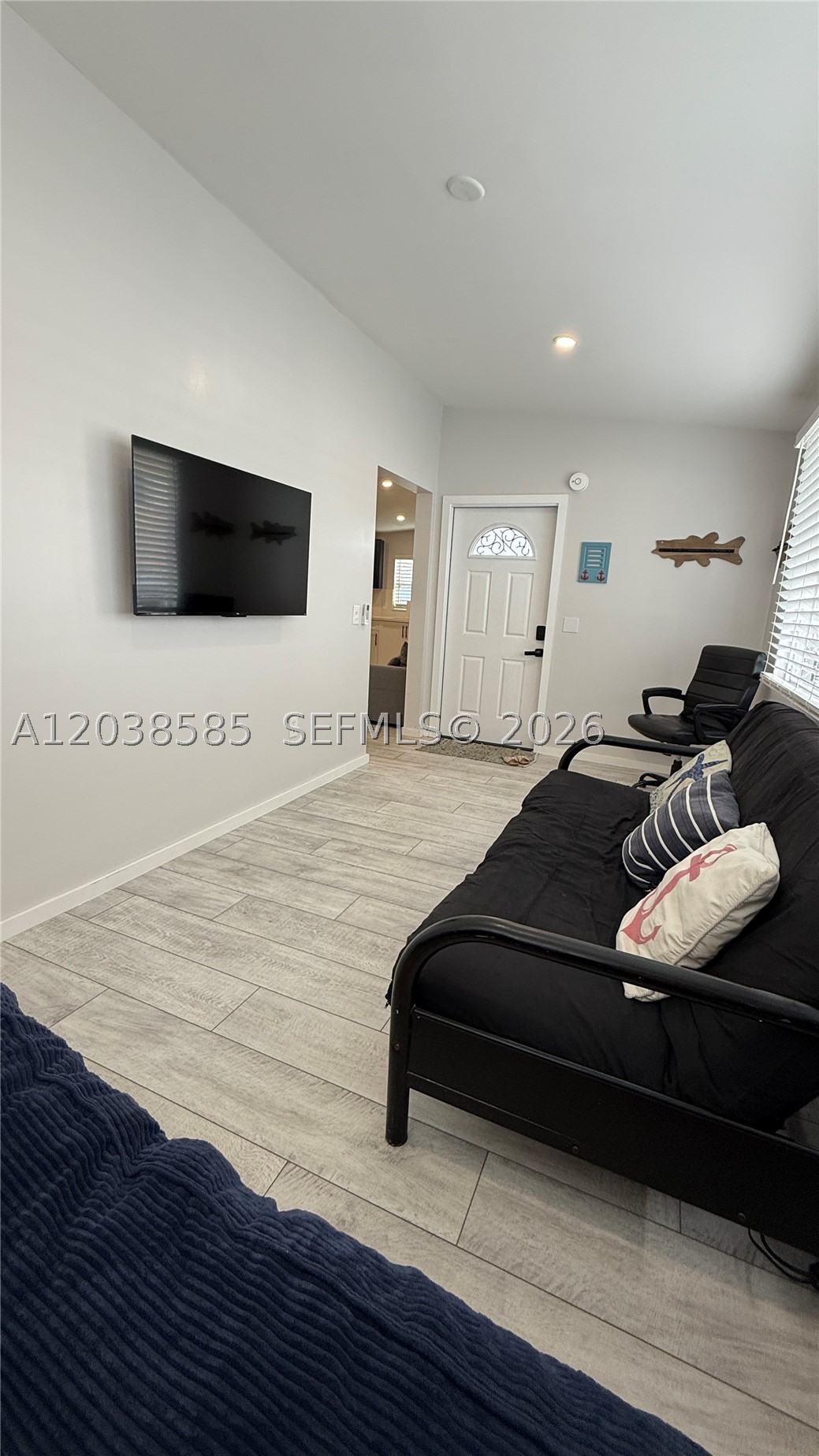 LONG KEY PROJ PROP LINE S - Residential Lease