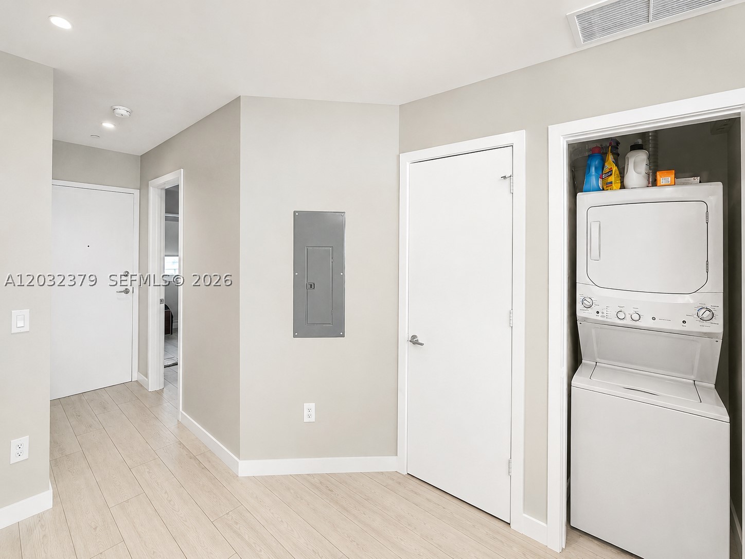 GRAN PARAISO CONDO - Residential