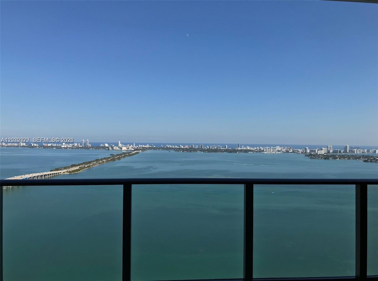 GRAN PARAISO CONDO - Residential