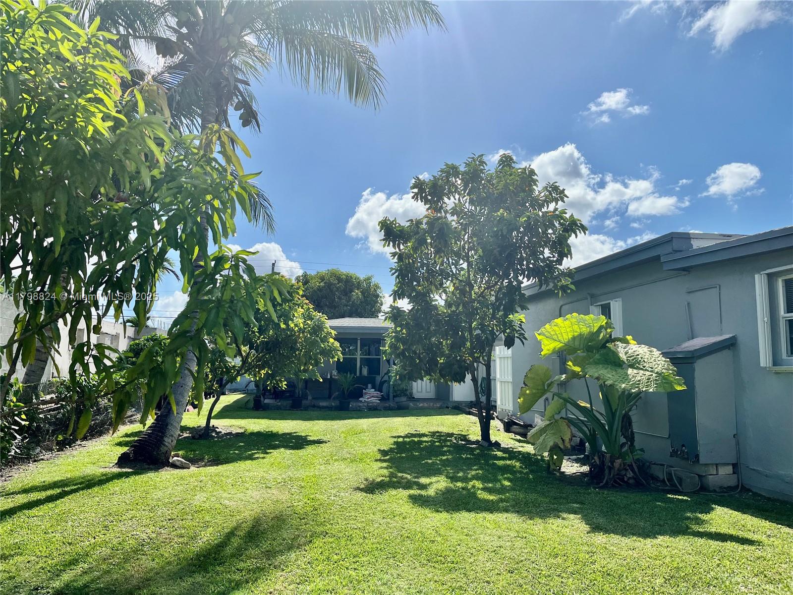 CORAL VILLAS REV - Residential