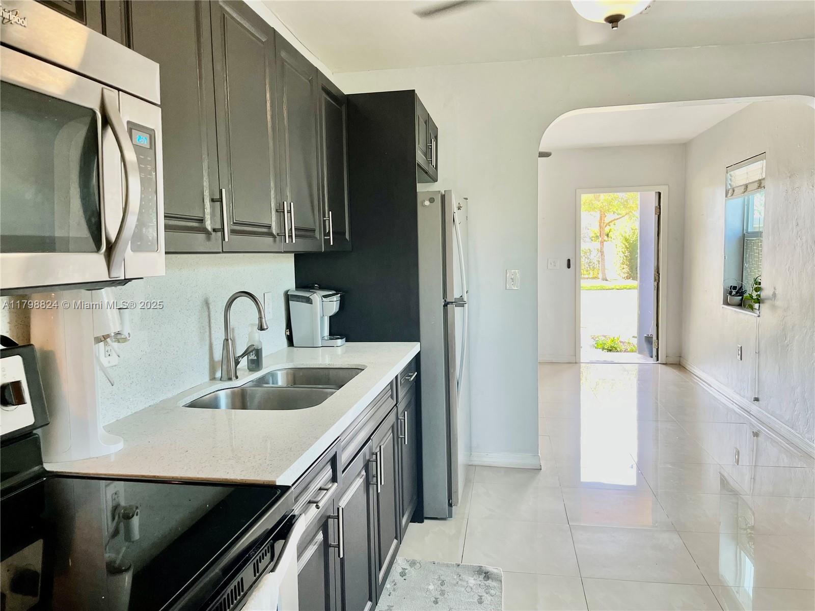 CORAL VILLAS REV - Residential
